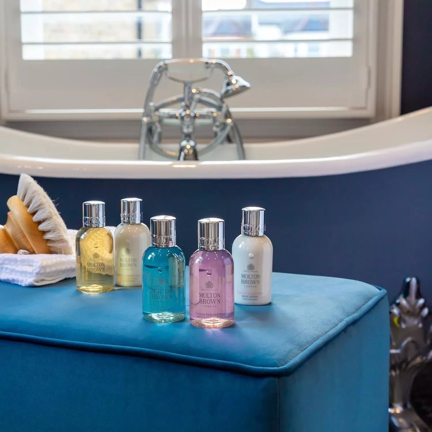 10x50ml Molton Brown Bath & Shower Set, Assorted Pack Hair & Skin Care Gift Set